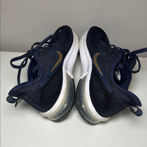 Nike Air Max navy blue with Gold Accents - Picture 8 of 10